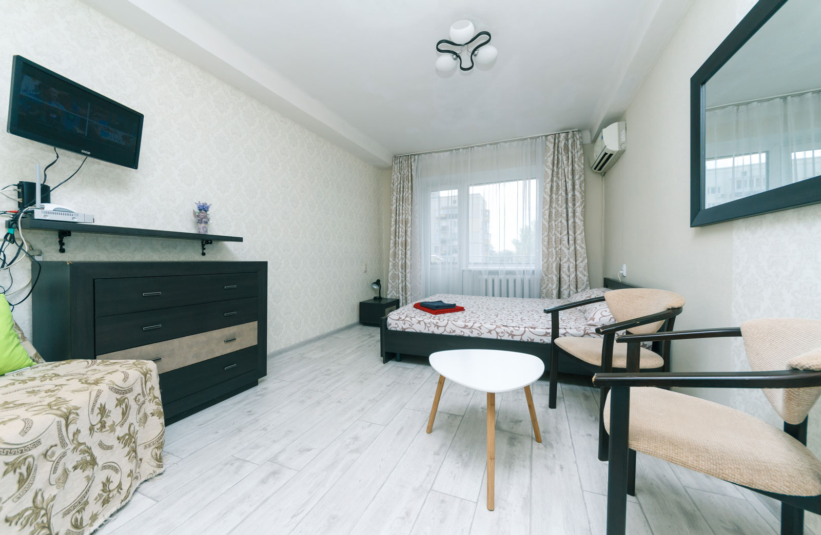 б-р Леси Украинки, 5